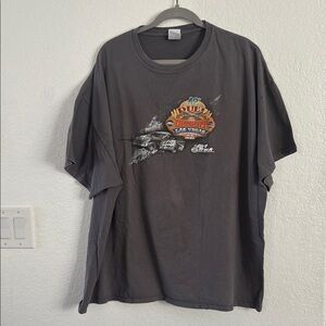 Y2K Vintage Port and Company Men's Graphic Tee in Dark Gray